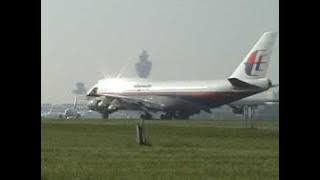 BEAUTIFULL TAKE-OFF (MALAYSIA AIRLINES) BOEING 747-400 @ SCHIPHOL