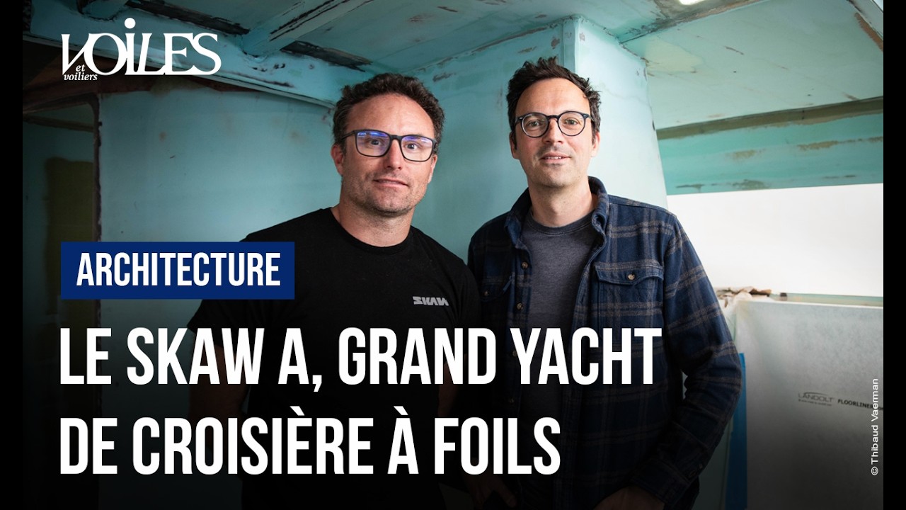 ⁣Nous avons visité le chantier du futur scow de croisière à foils de Benoît Marie et Clément Bercault