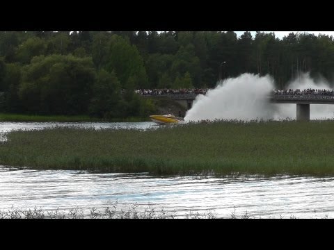 Video: Bron är Som En Båt