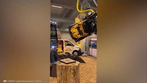 40 Minutes Of Satisfying Workers Doing Their Job Perfectly