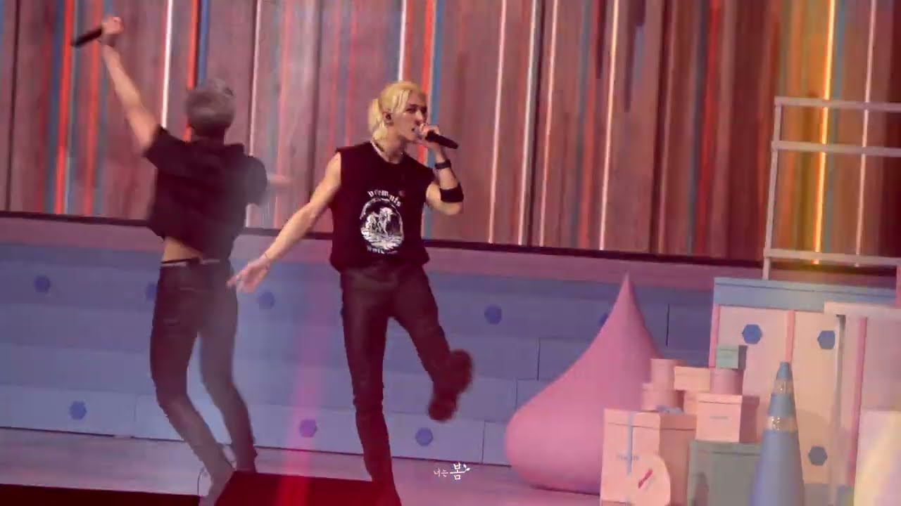 220212 스트레이키즈 