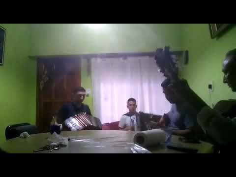 Tomás y Micaela Torres junto a Fernandito Vázquez