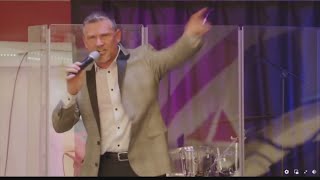 Tennessee Pastor threatens to kick out masked churchgoers