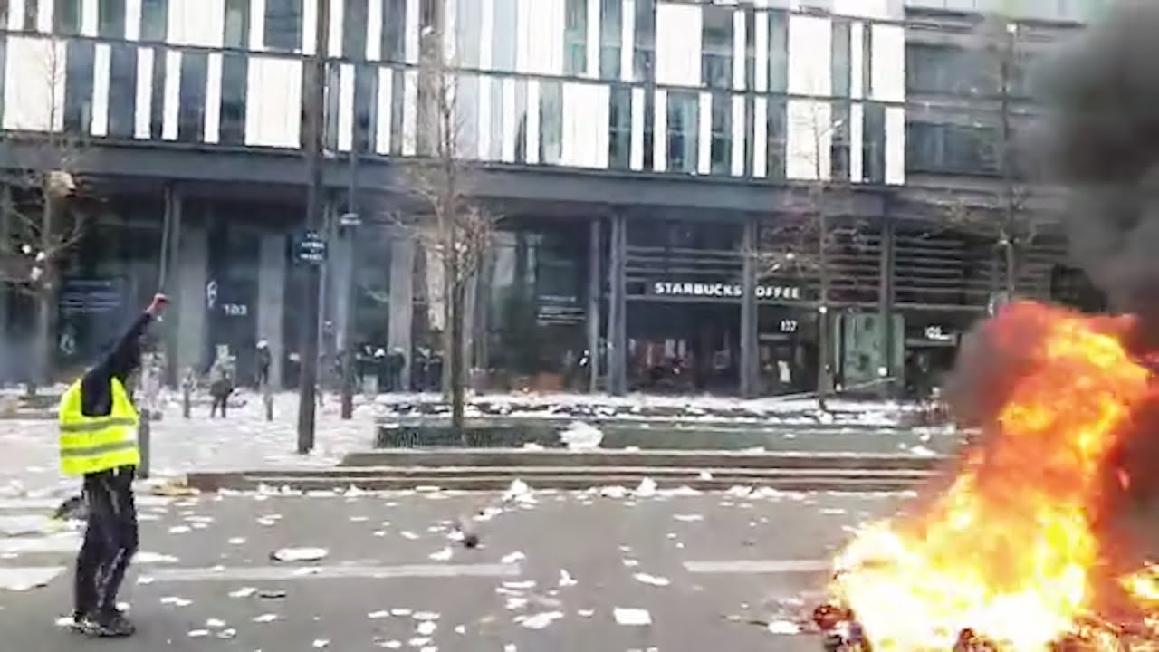 avec e macron c est poubelle la vie