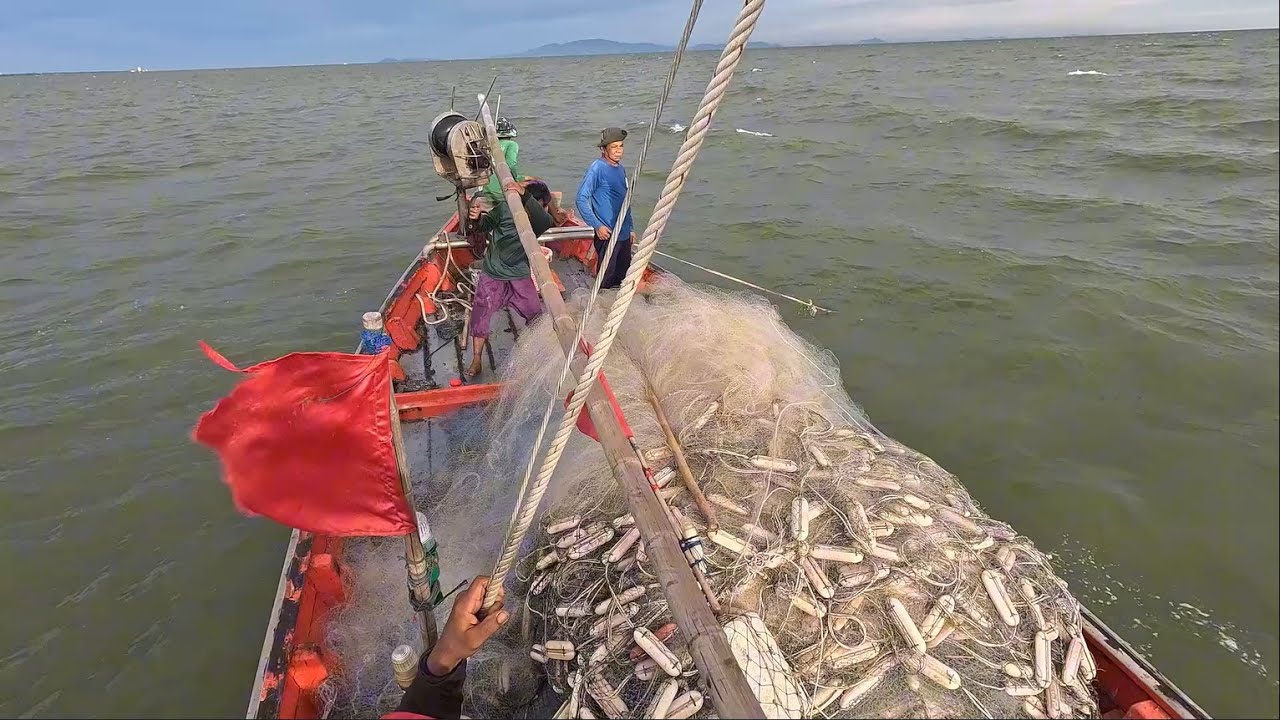 ตูมตามพาลุย EP.16 การลอยปลากุเลา วิถีชาวทะเล วิถีชาวเรือ