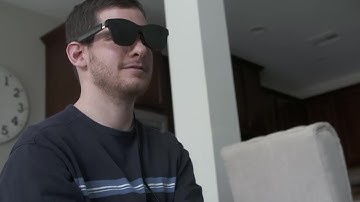 LogOn: Augmented Reality Glasses Help Hearing-Impaired See Words | VOANews