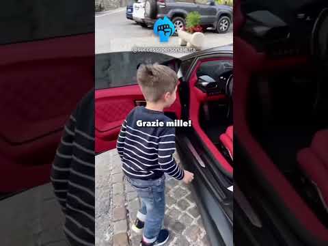 Video: Come guidare un'auto con un bambino (con immagini)