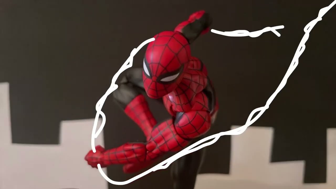 короткометражный фильм, снятый в технике покадровой анимации, с Человеком-пауком, качающимся на п...