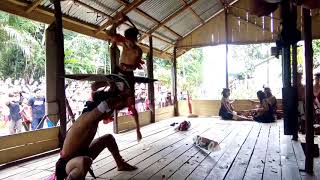 Tari Ngayau Pada acara Gawai Dayak Emparu di Rumah Betang Laut Belantau