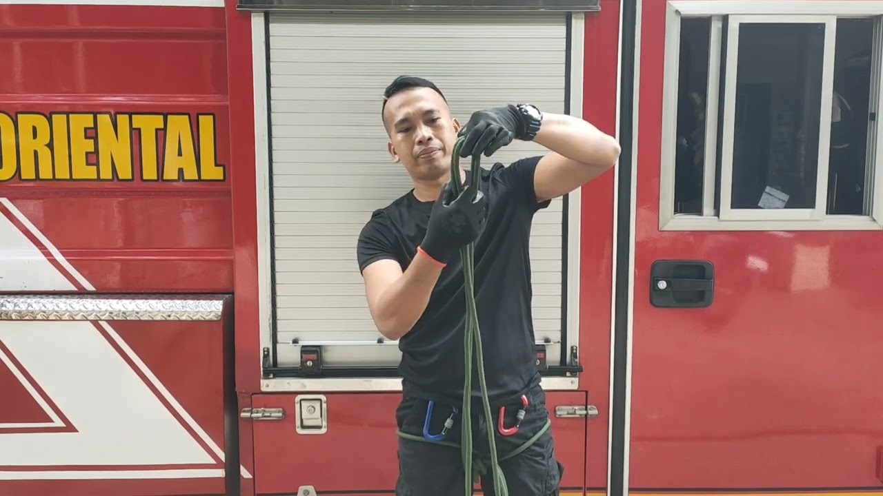 triple loop bowline as an improvised harness