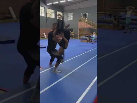 Акробатика  - Тренировки по акробатике, подготовка к разрядам (acrobatics)
