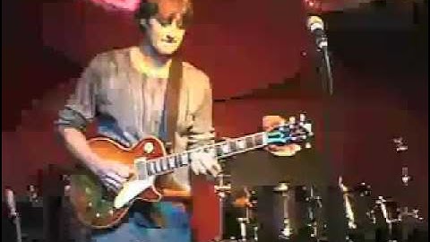 Allen Hinds Live at La Ve Lee,Jan 2006 Part1