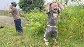 Lala Runs Away From Home To The Park And Gets Lost Making Mom Worried And Looking For Her