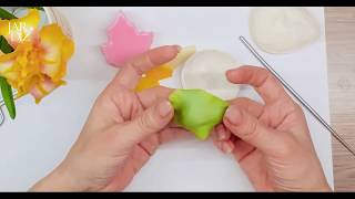 видео: Урок 1. Как правильно раскатывать холодный фарфор в руке при помощи стека. картинка: Урок 1. Как правильно раскатывать холодный фарфор в руке при помощи стека.