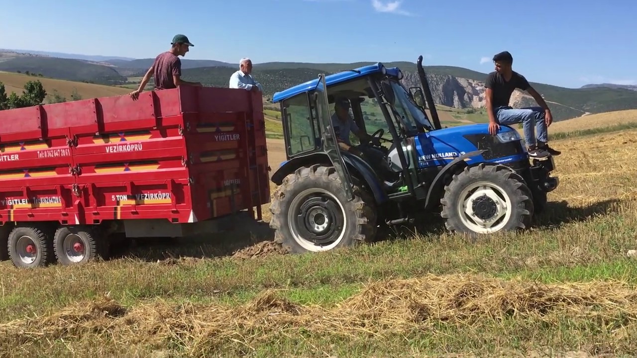 New Holland ın Yokuşta Zor Anları