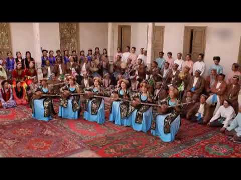 Uyghur folk song   Tumuchuqum Sayraydu English subtitles