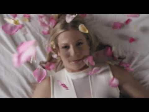 - Pointe: Dancing on a Knife's Edge- Trailer