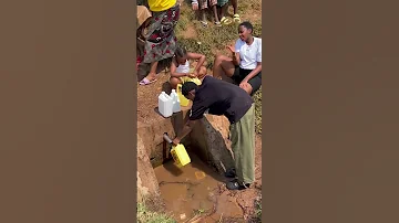 Akabo Kashobotse Tu 