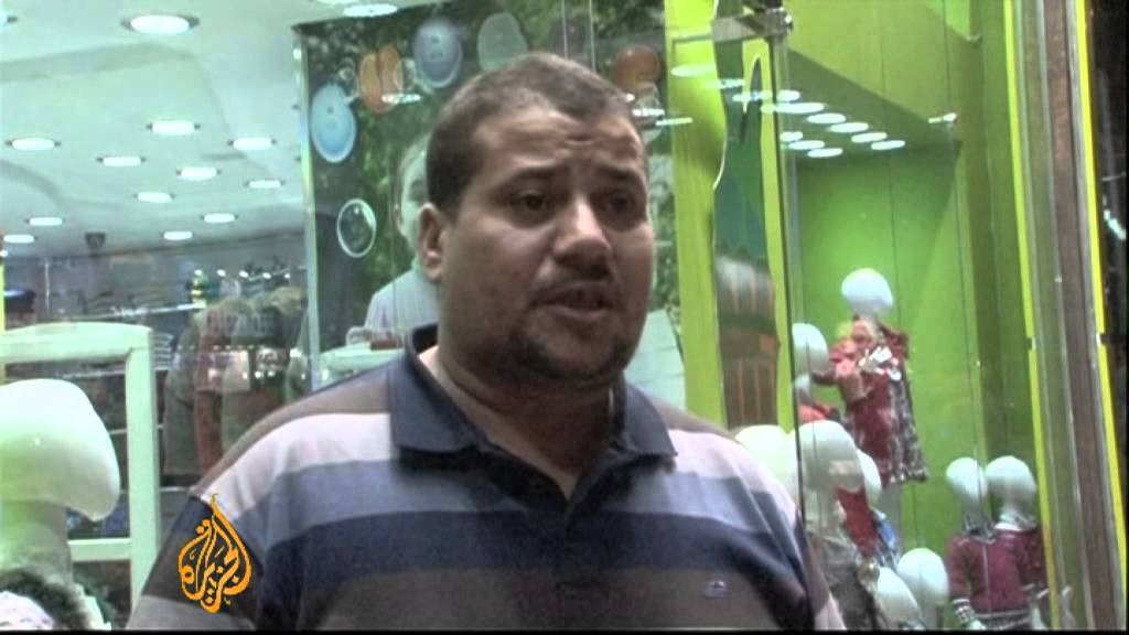 مصر تفرض حظر تجول لتوفير الأموال