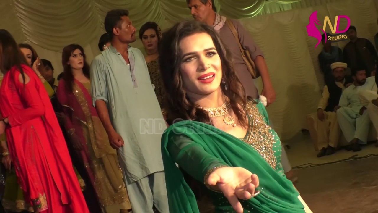 Madam Sorili Performance Kajra Re Song | ND Studio 2019