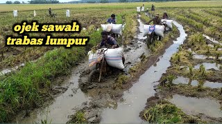 motorcycle motorcycle taxi with deep mud trabas