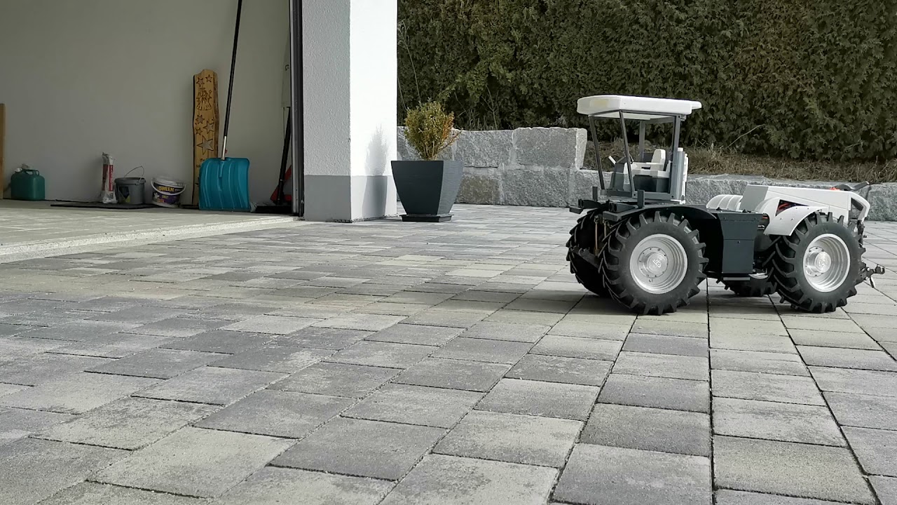 Xerion Vc 3800 1 8 Kabine Automatisch Drehen Youtube