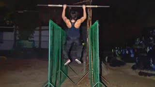 公園で出来る最大限のフライングバーとサーモンラダー