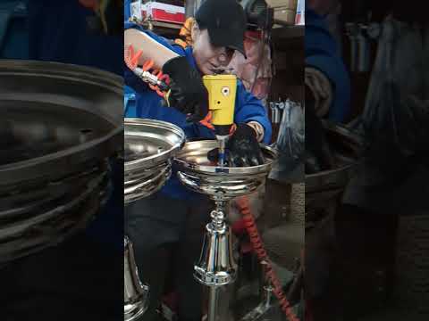 ساعتا فقط زمان نمیگن شخصیت نشون میدن هر مدل از فلز خالص با دقت ساخته شده تمیز مدرن بدون شلوغی