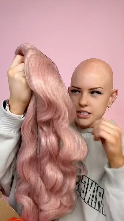 Trying wigs from the TIK TOK SHOP… ummm