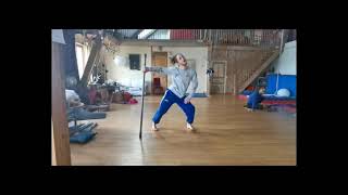 Acrostaff et Acrobatie : présentation technique et improvisation