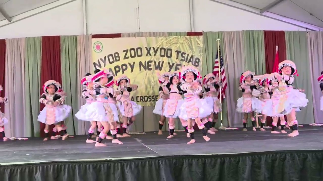 Clementine Hmong competition dance. 