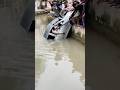 Car fall in water#short#technology
