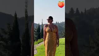 Jocelyn Rises To The Top Of Social Media With Her Stunning Curvy Figure