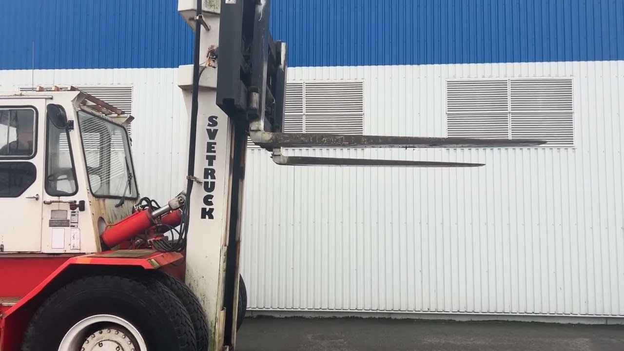 Motviktstruck Ljungbytruck (Målad som Svetruck 22120)