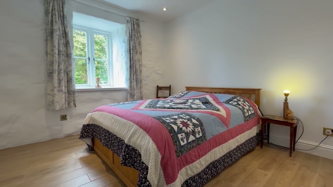 Llanrug, Caernarfon, Gwynedd, LL55