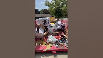 Junk King 🤴 can remove the junk from your life. Whether we remove it for you or give you a dumpster