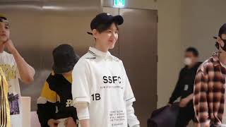 EXO's Baekhyun - 🕺 Candy 🕺 Dance Practice Behind The Scenes