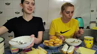 МУКБАНГ ДОЛГОЖДАННАЯ ОКРОШКА И ВКУСНЫЙ ДЕСЕРТ ! MUKBANG