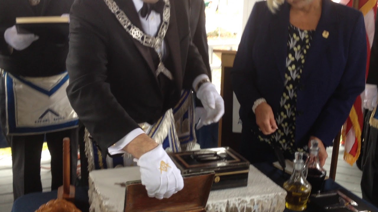 100-year-old time capsule opened in North Attleboro, Massachusetts