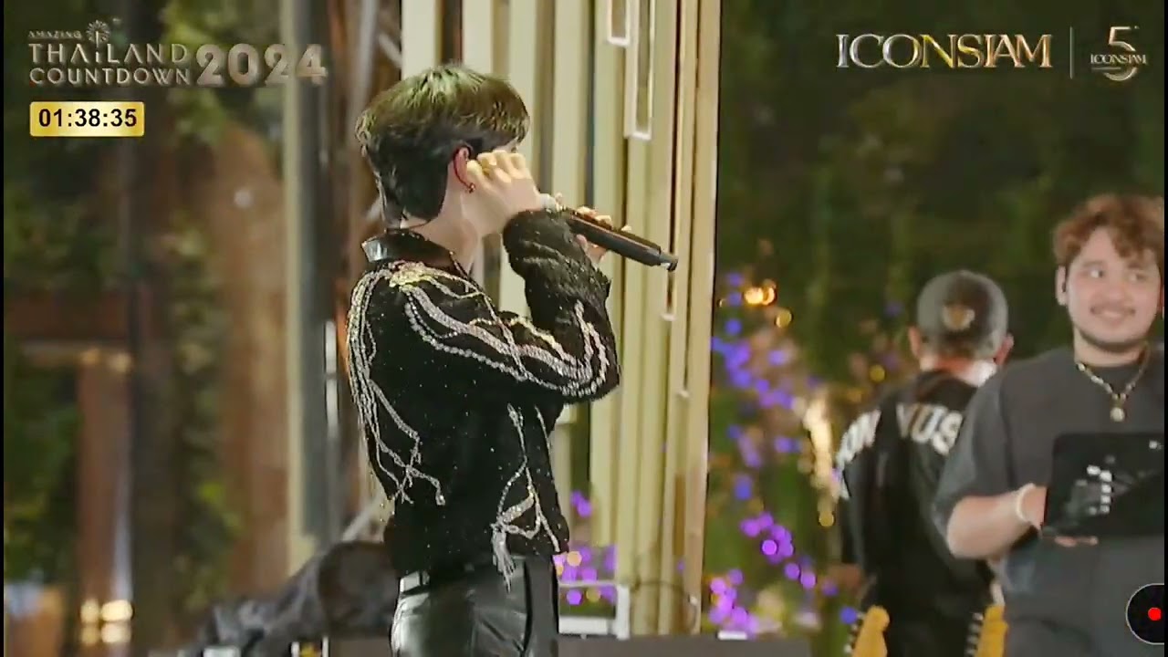 💙LO🫰VE🧡 ICONSIAM X ZeeNuNew #ZeePruk  #NuNew #ZeeNuNew #지누뉴 #지프룩 #누뉴