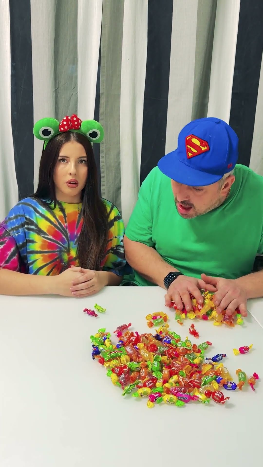 comedy: ?dad pranks kid with candy?❤️?