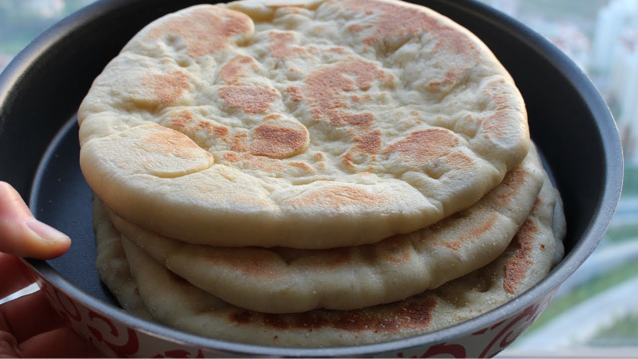 Turkish Bread "Bazlama" (Turkish Style Flatbread) YouTube