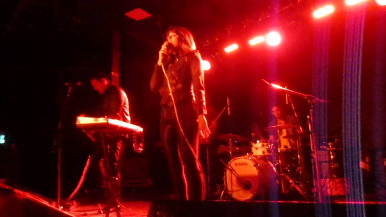 Dear Rouge "Heads Up! Watch Out!" (clip) @ The Marquee Ballroom, August 2014