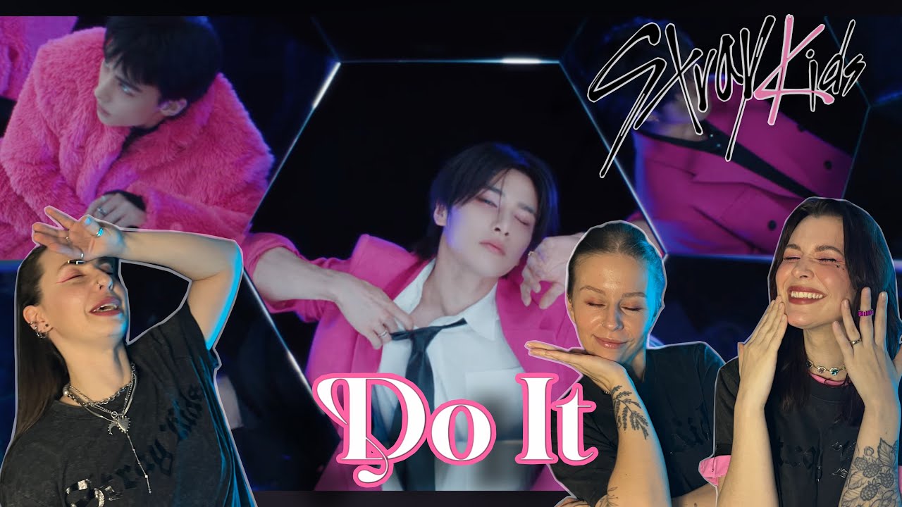 Смотрим Stray Kids 