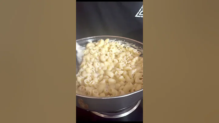 WHITE SAUCE PASTA WITH FRIED CHICKEN🐔 #shorts #goat #goatindianasmr #asmr