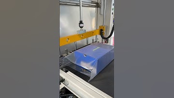 Carton heat shrink packaging machine.output 8-12cases per minute #shrinkwrap #machine #factory