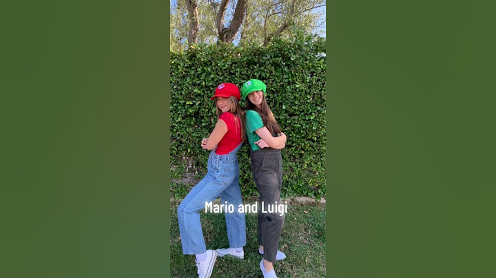 Halloween costumes for duos!🎃 #halloween #costume #ideas #duo #lolabekka #aesthetic #tips #advice