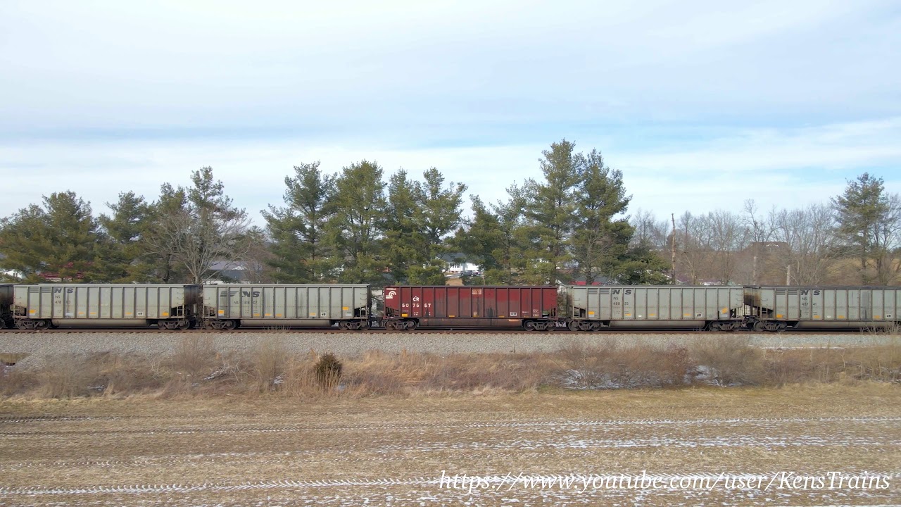Norfolk Southern Train 579, Empty Bethgon Coal Hoppers, at Stuarts Draft