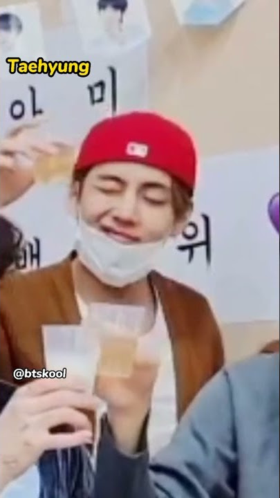 Jungkook Minun Susu ketika member lain minum Alkohol