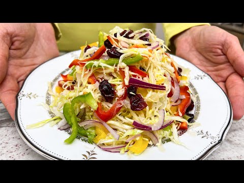 Delicious and healthy cabbage, bell peppers and cranberries salad recipe. ASMR